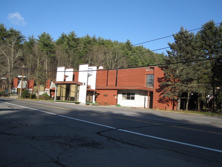 The Resorts Of The Poconos: The Penn Hills Of Now
