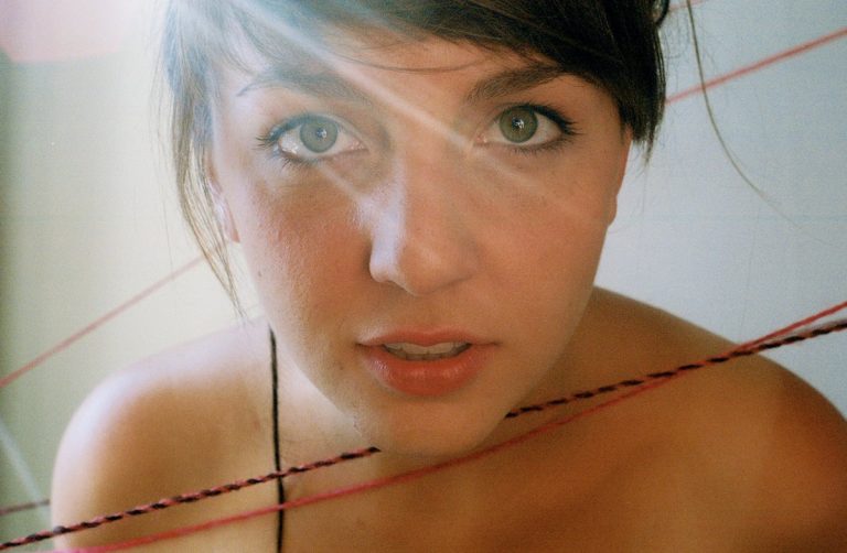 Concert with Julia Easterlin – One Woman. Many Voices – March 8th at 7:30 pm